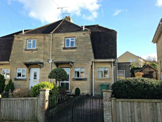 4&nbsp;Bedroom&nbsp;Semi-Detac...